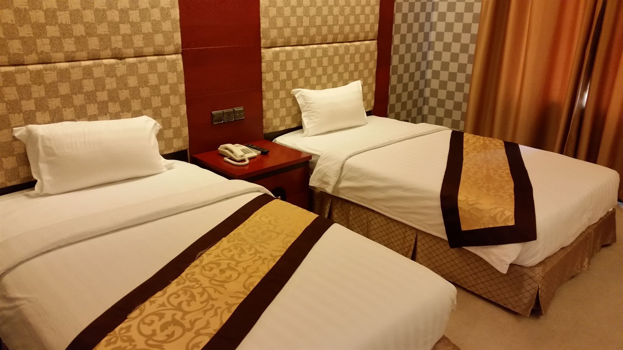 Mb Hotel Тавау Экстерьер фото