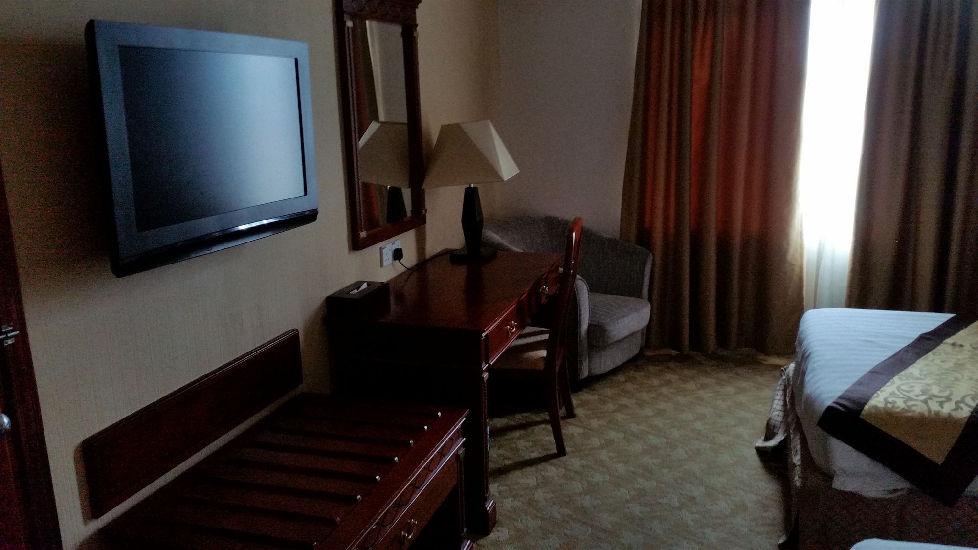 Mb Hotel Тавау Экстерьер фото