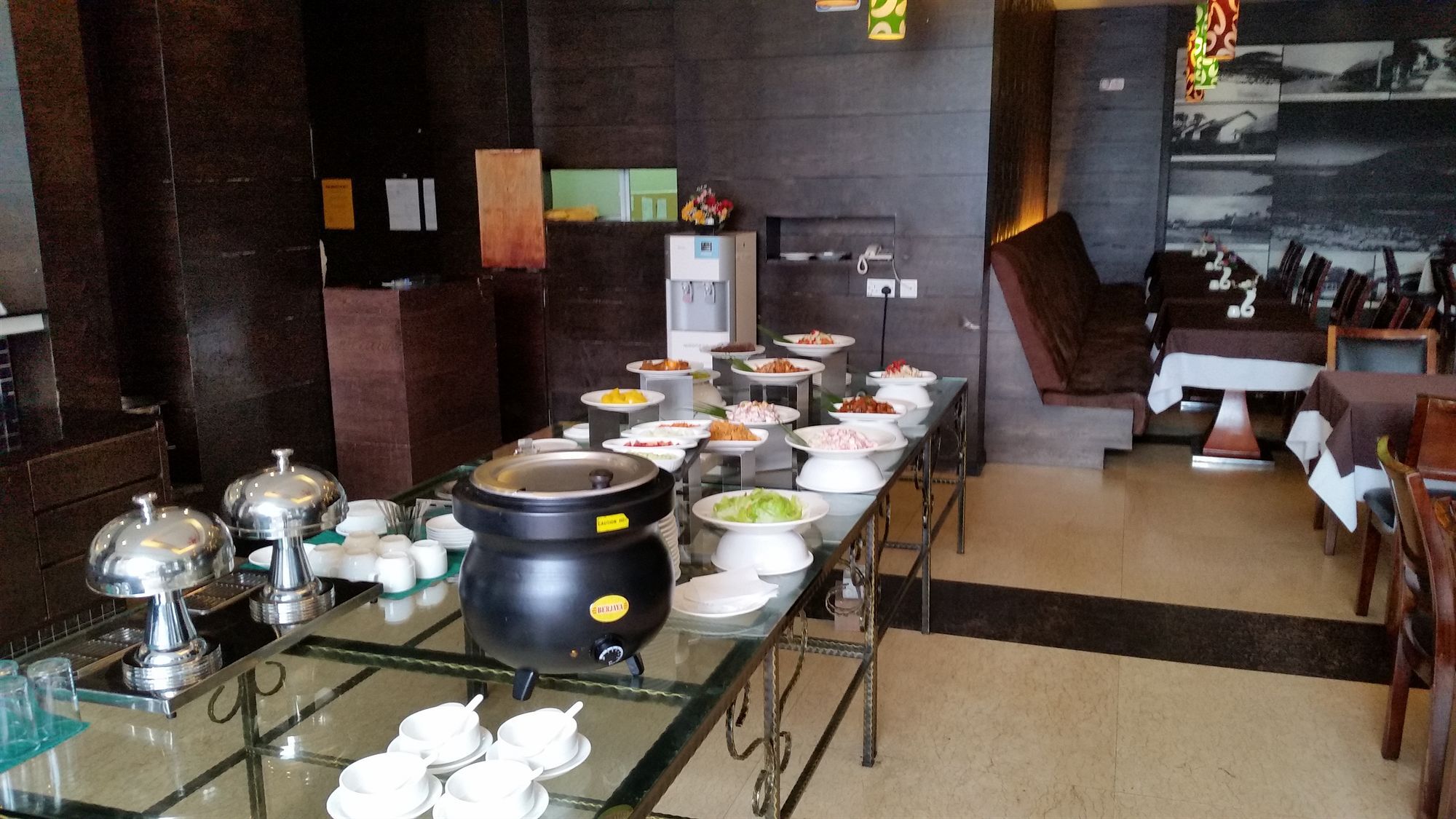 Mb Hotel Тавау Экстерьер фото